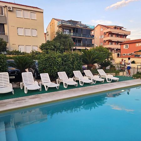 Kristal Paris Resort Novalja Ngoại thất bức ảnh