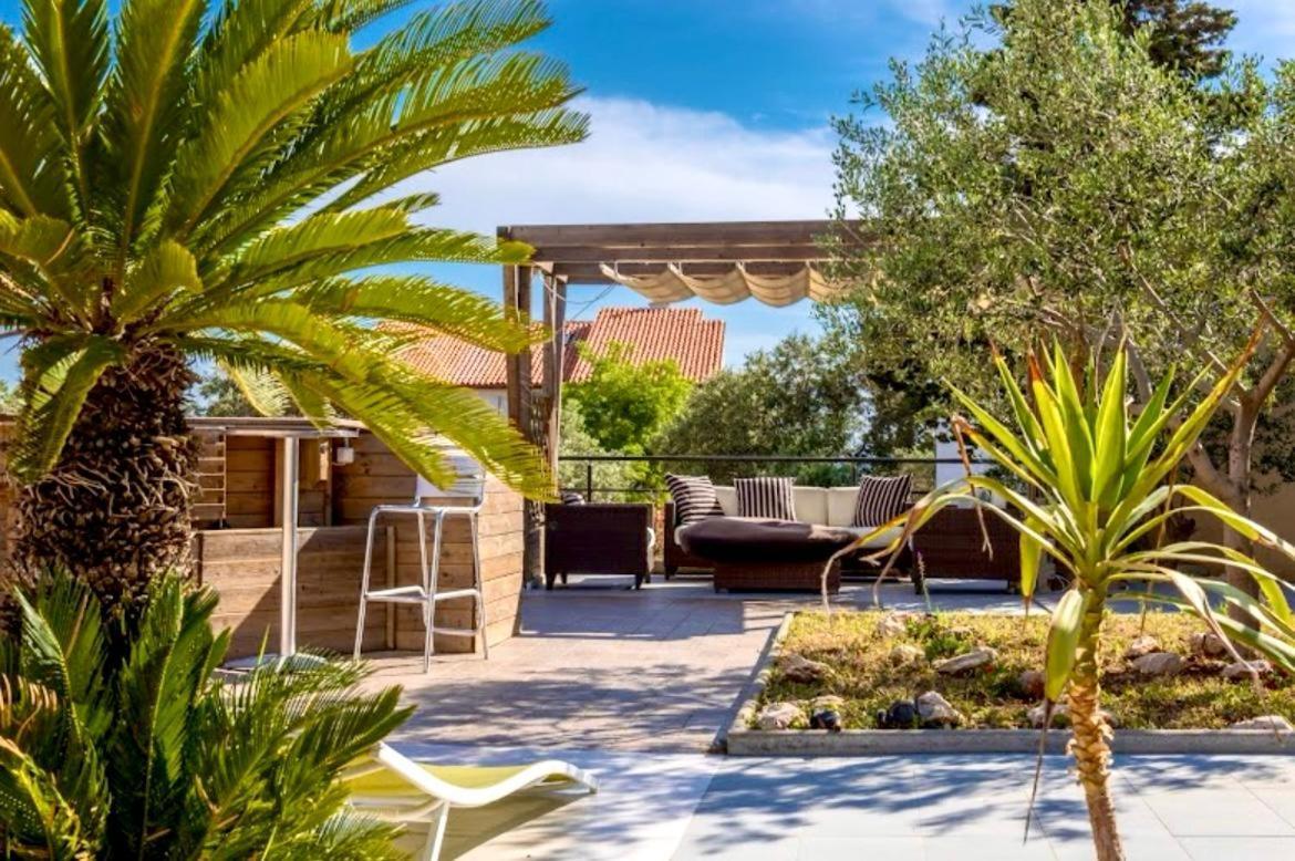 Kristal Paris Resort Novalja Ngoại thất bức ảnh