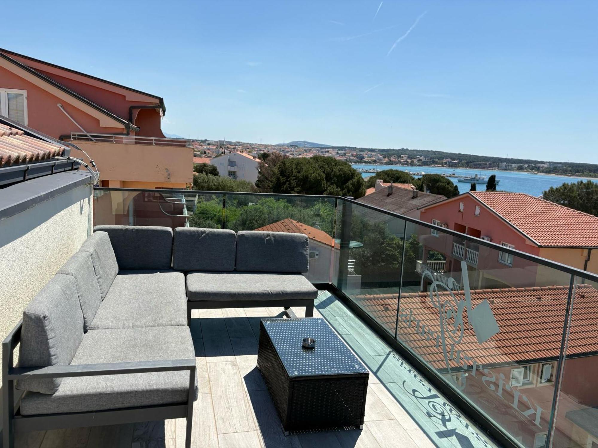 Kristal Paris Resort Novalja Ngoại thất bức ảnh